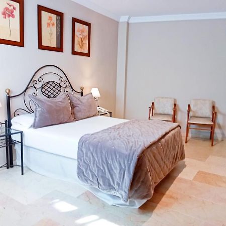 Hotel Sol Sanlucar Sanlúcar la Mayor Exteriér fotografie