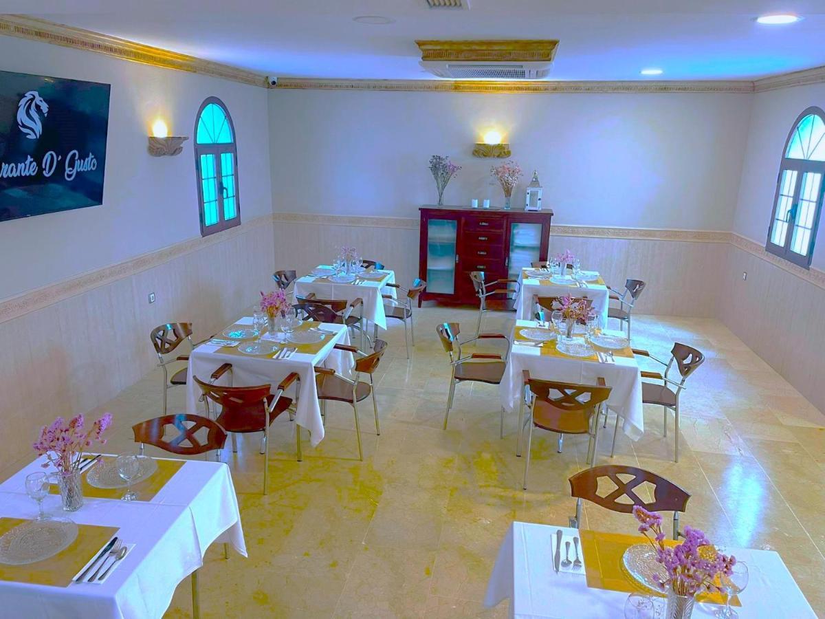 Hotel Sol Sanlucar Sanlúcar la Mayor Exteriér fotografie